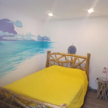 5th Element House Caparica Hostel Costa da Caparica